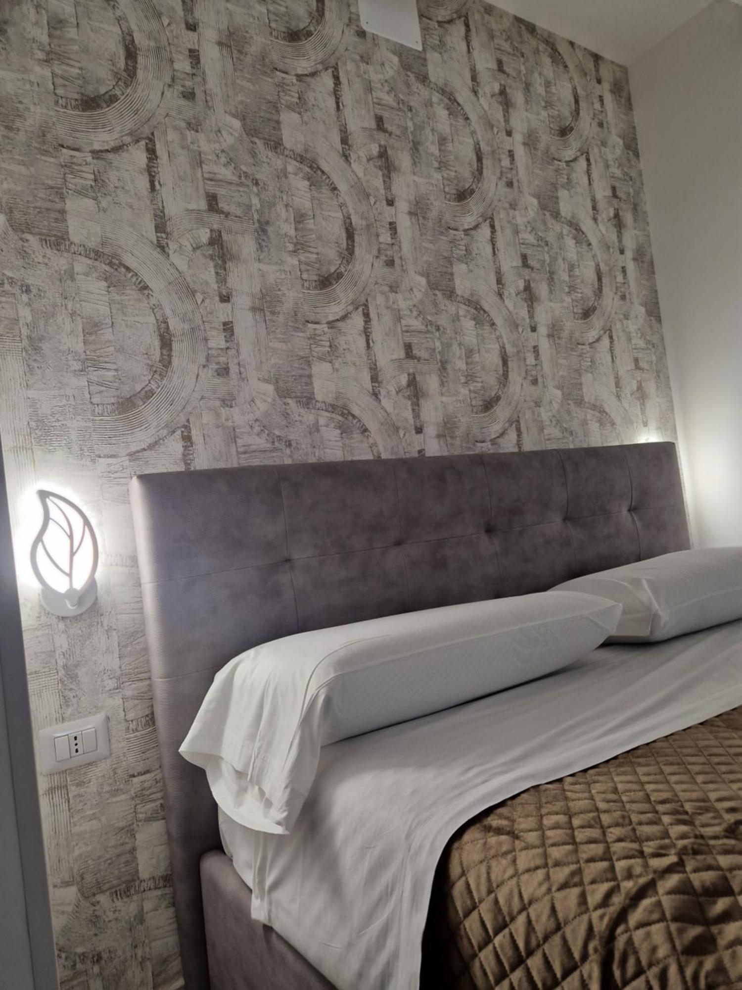 Eden Hotel Lamezia Terme Buitenkant foto